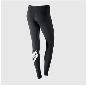 Nike sportswear leggings